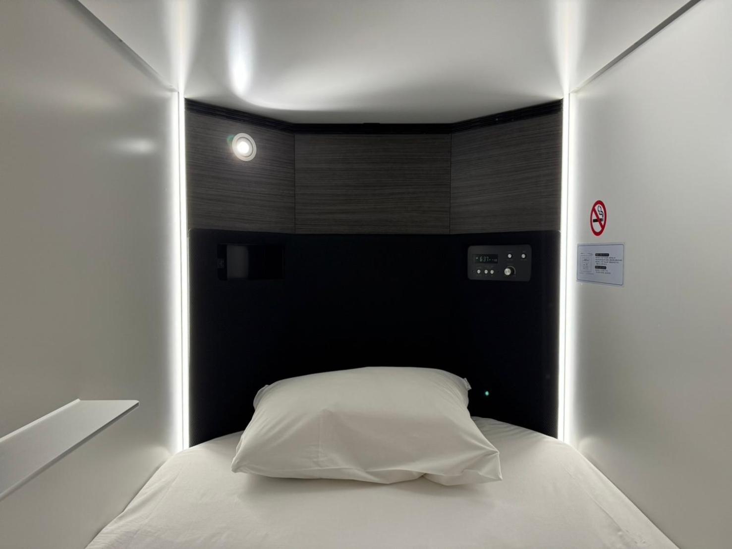 Capsule Hotel Suzumoriya 東京都 エクステリア 写真