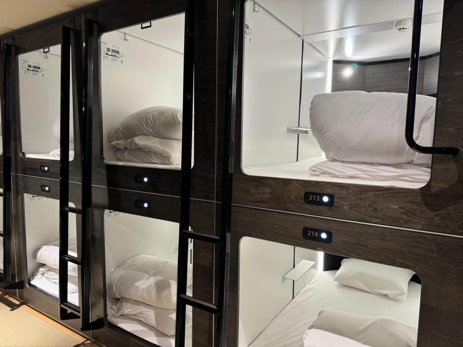 Capsule Hotel Suzumoriya 東京都 エクステリア 写真